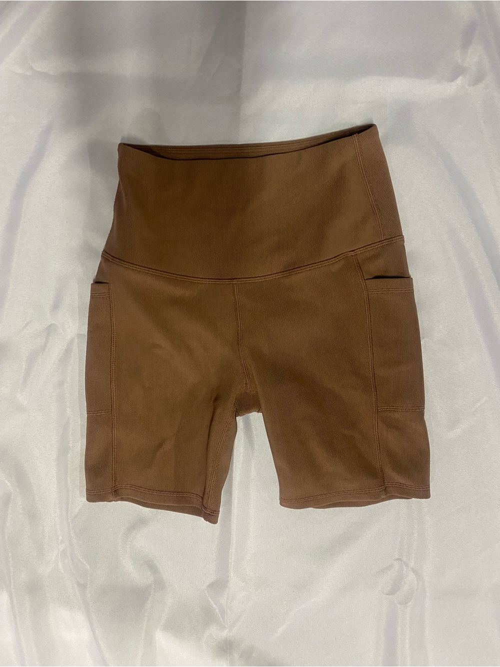 High-Rise Brown Women's Bike Shorts with Side Pockets